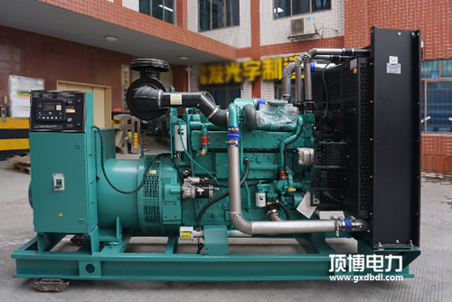 采購(gòu)柴油發(fā)電機(jī)組選哪個(gè)品牌好？玉柴or濰柴，康明斯or上柴？